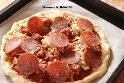 簡易タコソースでつくるアメリカン　ピザ
                          アメリカンなピリ辛ピザのレシピ作り方