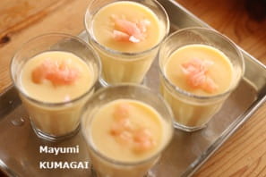 お鍋でスがはいらないでできるぷるぷる♪茶碗蒸し。生姜を桜に見立てて銀餡で懐石風に。