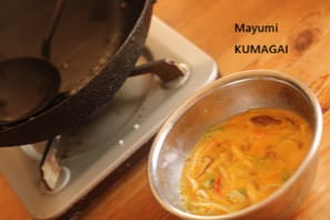 カニ玉・芙蓉蟹（ふようはい）のコツは
  卵をいれるタイミングと油に量を守ってふわふわにできます