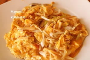 カニ玉・芙蓉蟹（ふようはい）のコツは
  卵をいれるタイミングと油に量を守ってふわふわにできます