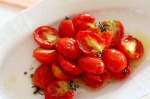 おしゃれで簡単！保存食♪自家製セミドライ　トマト レシピ・作り方