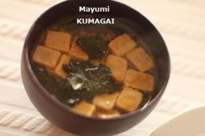 良質タンパク質を手軽に！小さなこうや豆腐と海苔のスープ