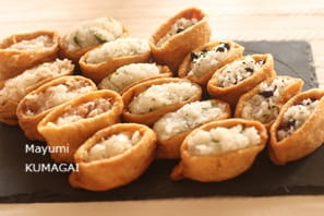 オープンいなり寿司を3種つくる、しらす＆紫蘇、ツナ、黒豆納豆＆黒ごま
