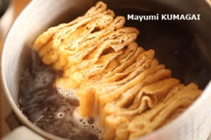 オープンいなり寿司を3種つくる、しらす＆紫蘇、ツナ、黒豆納豆＆黒ごま