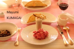 いつものポテトサラダにビーツをいれて可愛いピンクのポテサラでバレンタインデーのおもてなし。