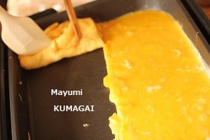 皆が大好き、甘い卵焼きをホットプレートで超簡単につくっちゃいました