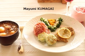 ウィーン名物の牛肉の薄いカツレツ. ウィンナーシュニッツェル