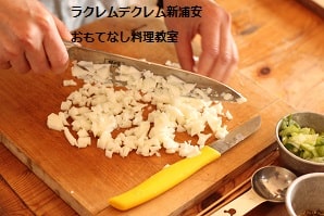ウィーン名物の牛肉の薄いカツレツ. ウィンナーシュニッツェル