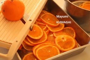 オレンジのスライスでつくる、自家製オレンジのコンポート。
