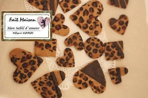 熊谷真由美オリジナル西方のプリントクッキー生地で作ったクレープに見える、食べられるクッキー。