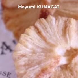 綺麗に層になるのか確認できる、折りこみパイ生地のお菓子パピヨン