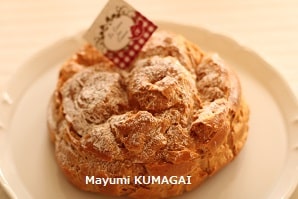 超巨大！！直径20㎝の絶品シュークリーム