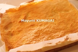 お誕生日のショートケーキ風にアレンジしたウイーン菓子マラコフトルテ