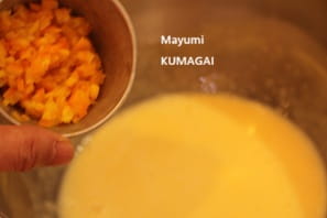 どこか懐かしい！フランスのお菓子の本でよくみかけた、オレンジのムース。