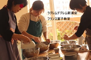 どこか懐かしい！フランスのお菓子の本でよくみかけた、オレンジのムース。