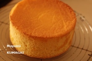 ドイツの伝統菓子 オプストトルテ(Obsttorte)苺だけをのせて
ショートケーキ風に仕上げました。